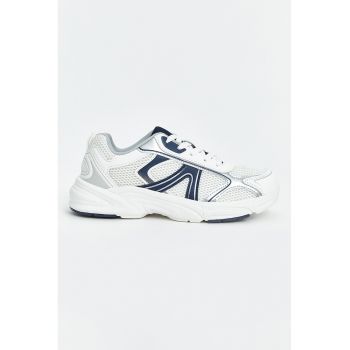 Pantofi sport de plasa cu garnituri de piele ecologica