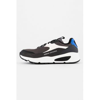 Pantofi sport low-top cu insertii din plasa