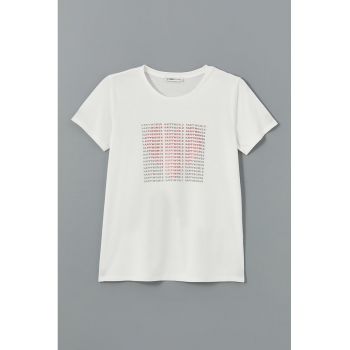 Tricou cu decolteu la baza gatului si imprimeu text