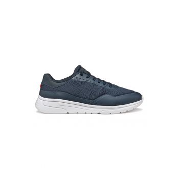 Pantofi sport cu insertii de material textil