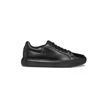 Pantofi sport de piele cu insertii din material textil