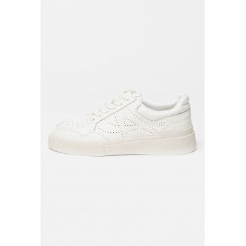 Pantofi sport de piele cu detaliu perforat