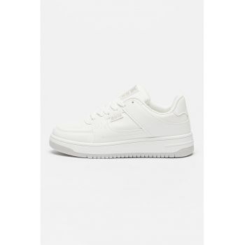 Pantofi sport low-cut de piele ecologica