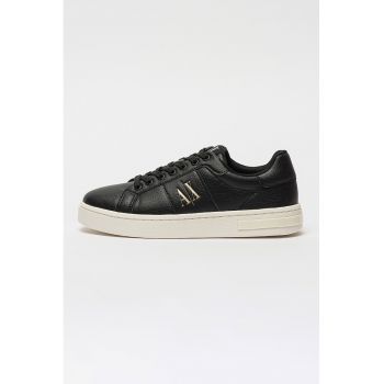 Pantofi sport de piele ecologica cu logo lateral
