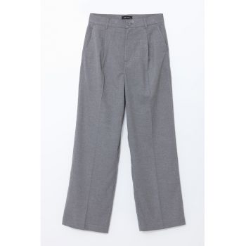 Pantaloni drepti cu talie inalta