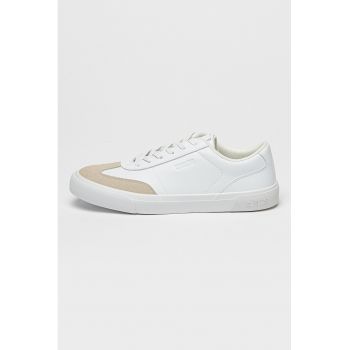Pantofi sport din piele ecologica cu sireturi