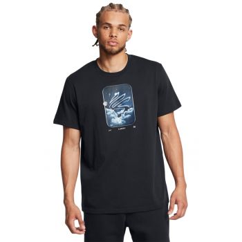Tricou cu decolteu la baza gatului si imprimeu pentru baschet