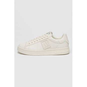 Pantofi sport cu logo si sireturi