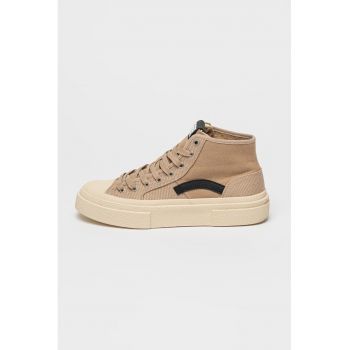 Tenisi high-cut