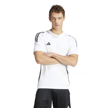 Tricou slim fit pentru fotbal TIRO24