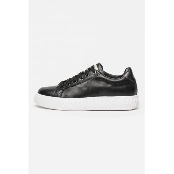 Pantofi sport din piele cu perforatii