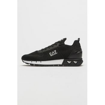 Pantofi sport slip-on cu detalii de piele lacuita