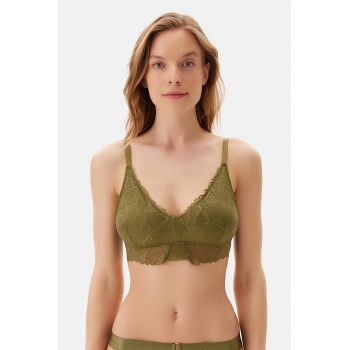 Sutien cu strat exterior de dantela