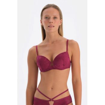 Sutien de dantela cu sustinere metalica