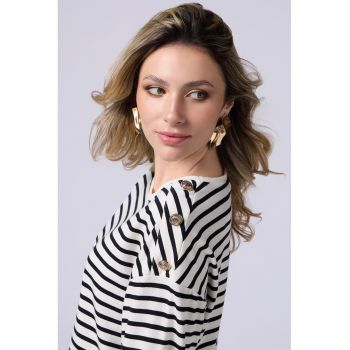 Bluza cu maneci cazute si model in dungi