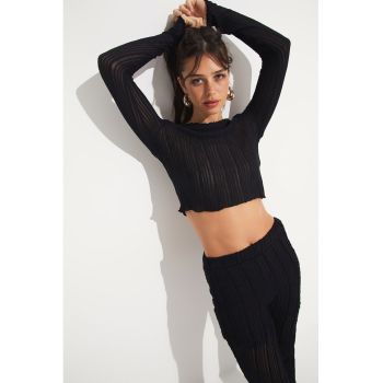 Set de bluza crop si pantaloni - 2 piese
