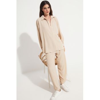 Set de camasa lejera si pantaloni cu croiala ampla