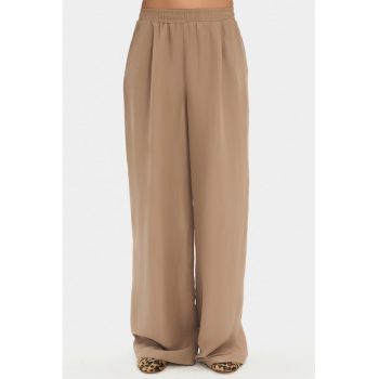 Set de camasa lejera si pantaloni