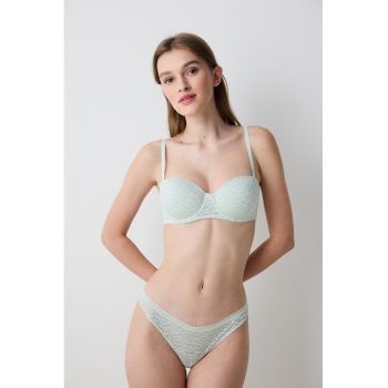 Sutien cu acoperire completa