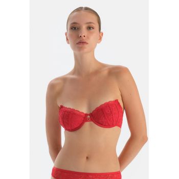 Sutien de dantela cu sustinere metalica
