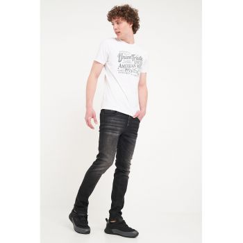 Blugi slim-fit