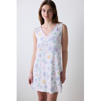 Camasa de noapte cu decolteu in V si imprimeu floral