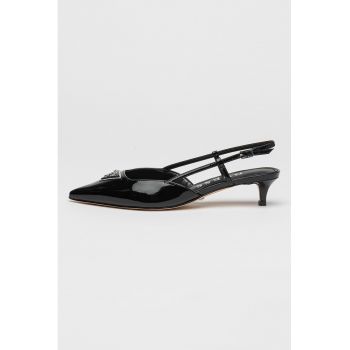 Pantofi din piele ecologica cu toc kitten