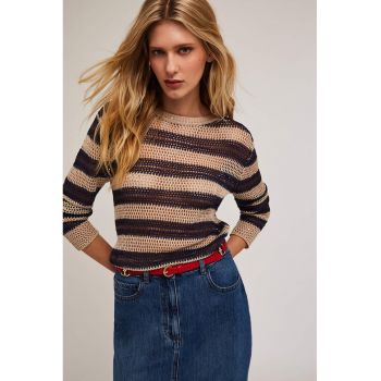 Pulover cu decolteu la baza gatului - fara inchidere