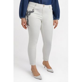Blugi lungi cu croiala slim-fit