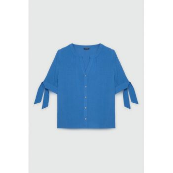 Bluza cu decolteu in V si maneci scurte