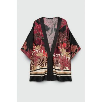 Bluza cu model - decolteu in V si aspect satinat