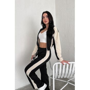 Set de hanorac crop si pantaloni de trening