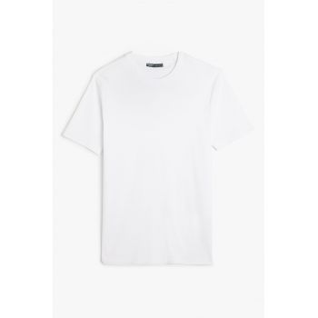 Tricou cu decolteu la baza gatului si striatii