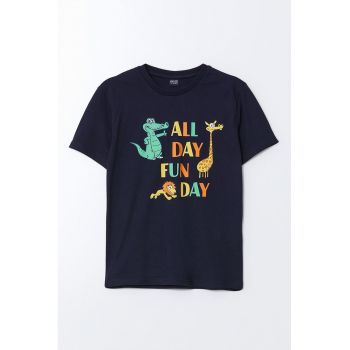 Tricou cu imprimeu grafic