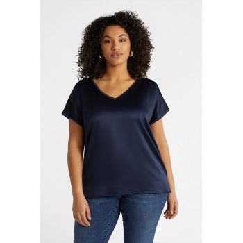 Tricou cu partea frontala din satin