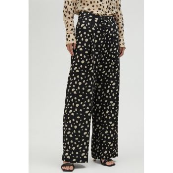 Pantaloni ampli cu imprimeu