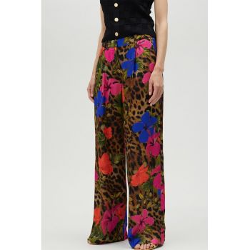 Pantaloni cu animal print