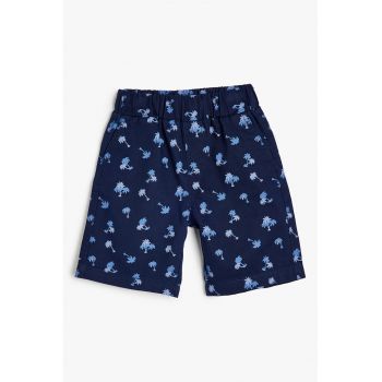 Pantaloni scurti cu model si banda elastica in talie
