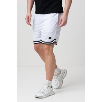 Pantaloni scurti cu snur Karl