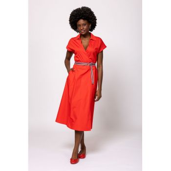 Rochie-camasa cu maneci scurte si o curea