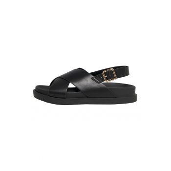Sandale slingback cu talpa plata