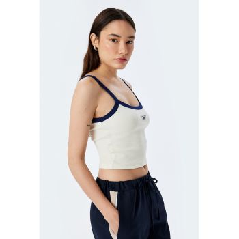 Top crop cu decolteu patrat