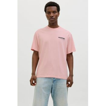Tricou cu decolteu la baza gatului si imprimeu pe partea din spate