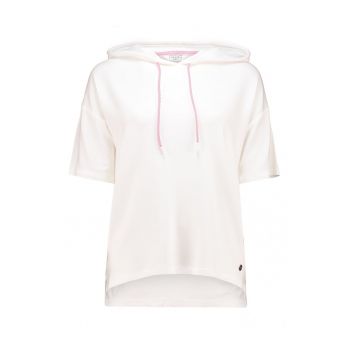 Tricou cu gluga