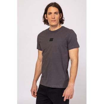 Tricou din bumbac cu decolteu la baza gatului Maska