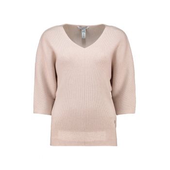 Bluza tricotata cu decolteu in V