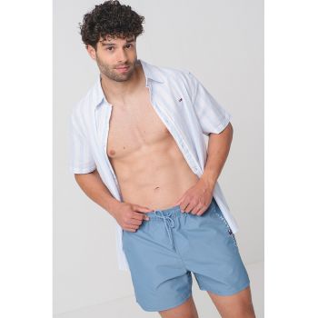 Pantaloni scurti de baie cu imprimeu logo