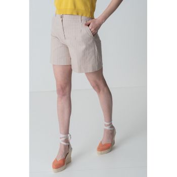 Pantaloni scurti cu talie inalta