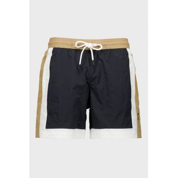 Pantaloni scurti de baie cu model colorblock si snur