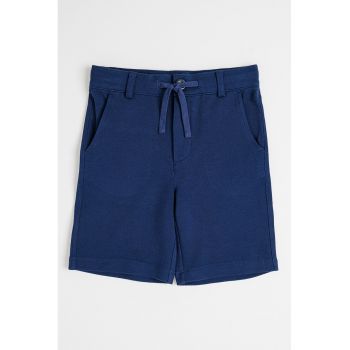 Pantaloni scurti texturati cu talie ajustabila